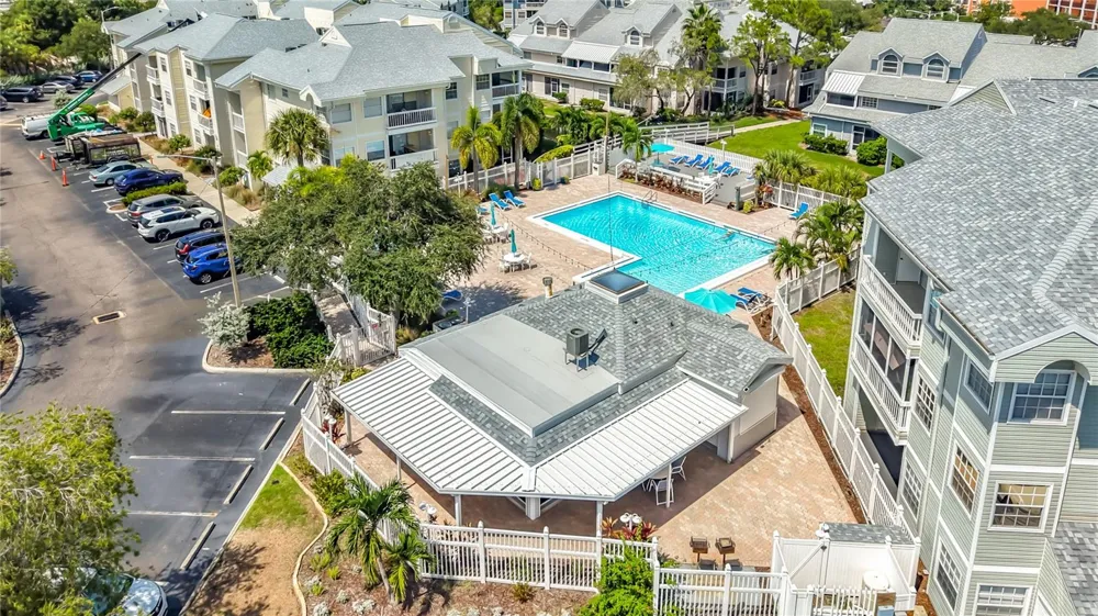 6810 STONES THROW CIRCLE #13302 St Petersburg, FL 33710