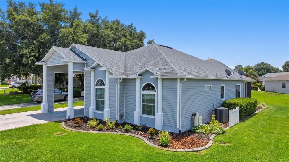 1097 CARAVAN LOOP Polk City, FL 33868