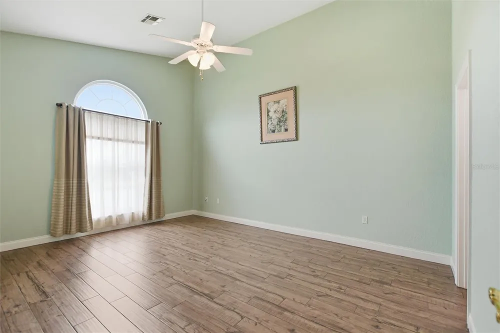 1097 CARAVAN LOOP Polk City, FL 33868