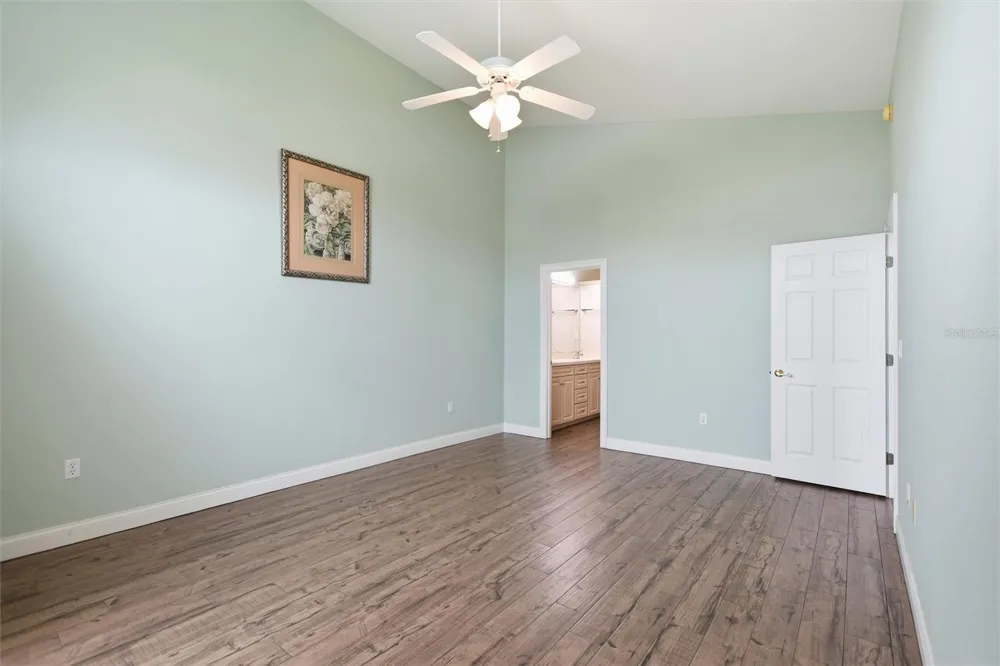 1097 CARAVAN LOOP Polk City, FL 33868