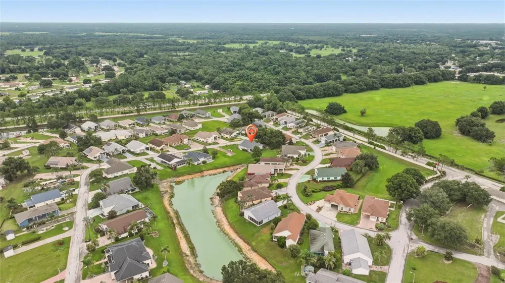 1097 CARAVAN LOOP Polk City, FL 33868