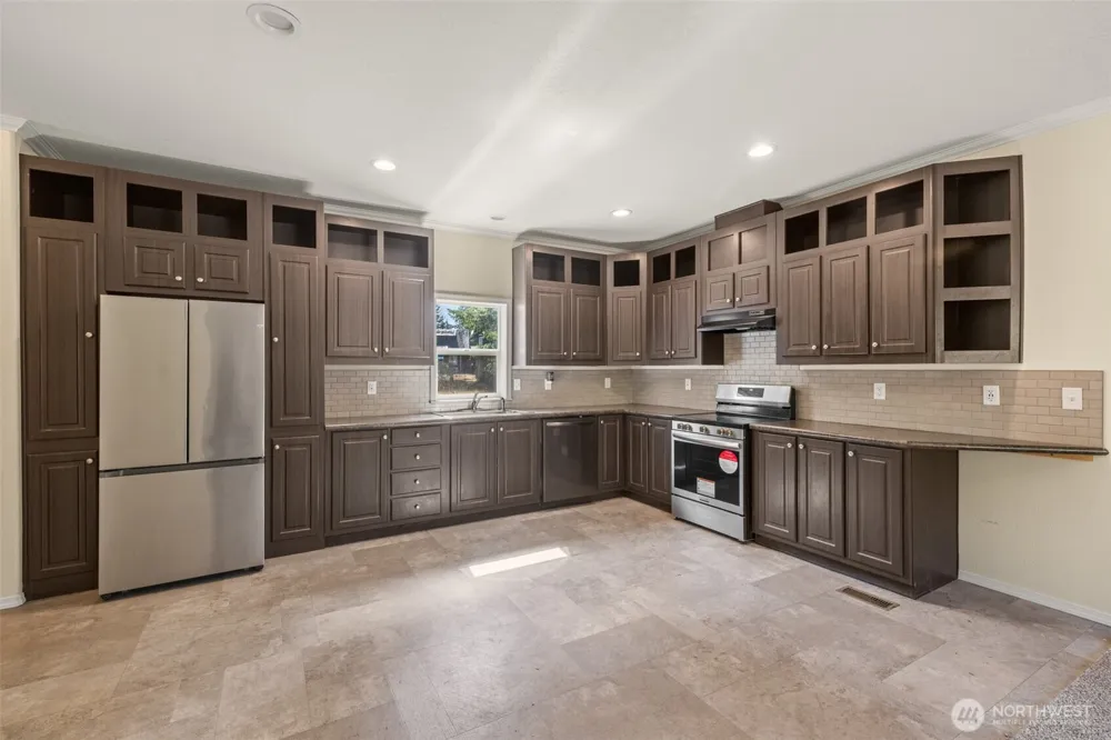 253 Riverside Road Sequim, WA 98382