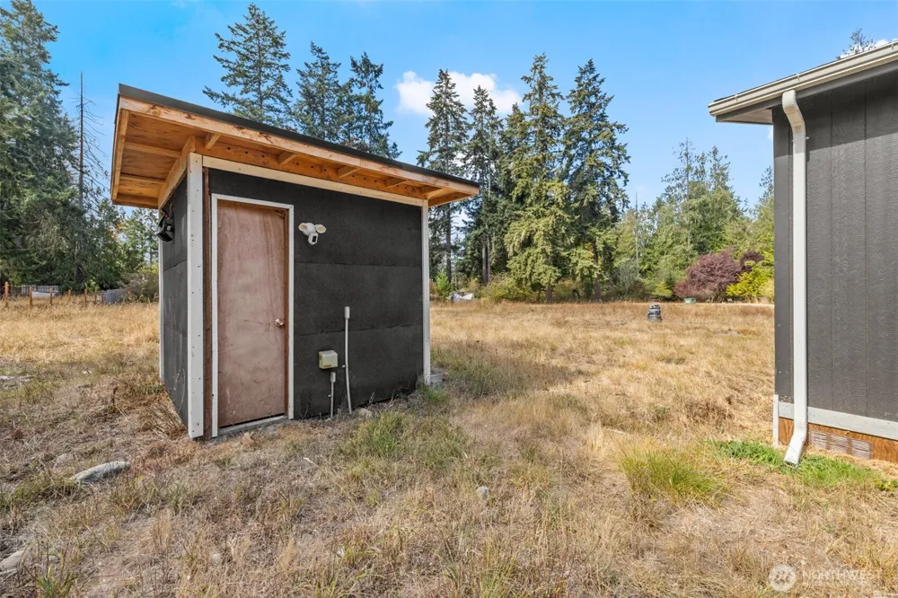 253 Riverside Road Sequim, WA 98382