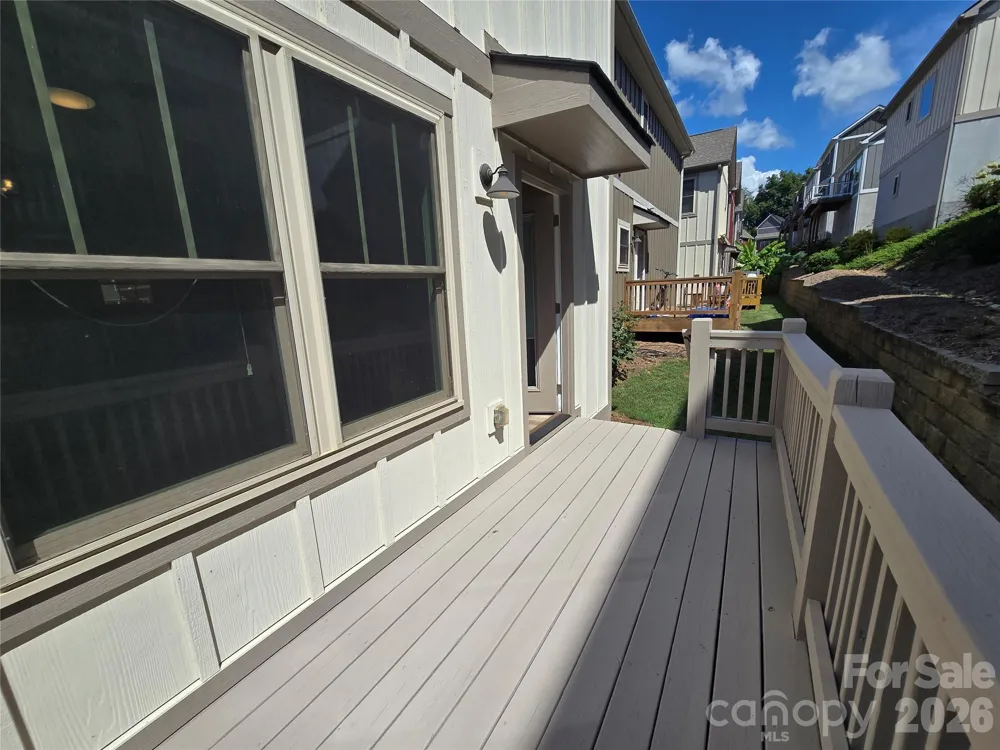 25 Wheeler Road Weaverville, NC 28787