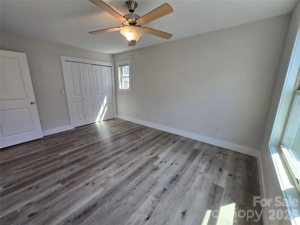 25 Wheeler Road Weaverville, NC 28787