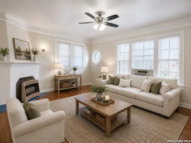 1950 W HUISACHE AVE Unit 2 San Antonio, TX 78201