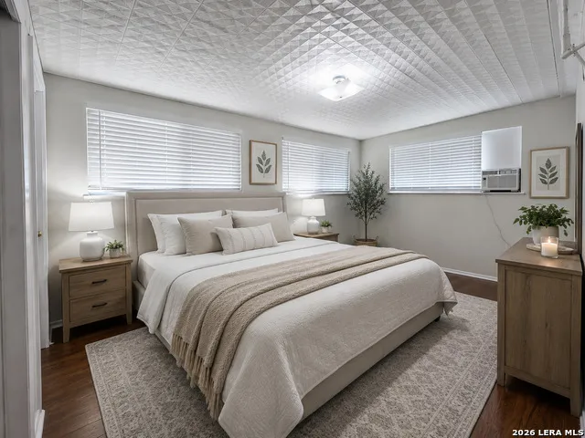 1950 W HUISACHE AVE Unit 2 San Antonio, TX 78201