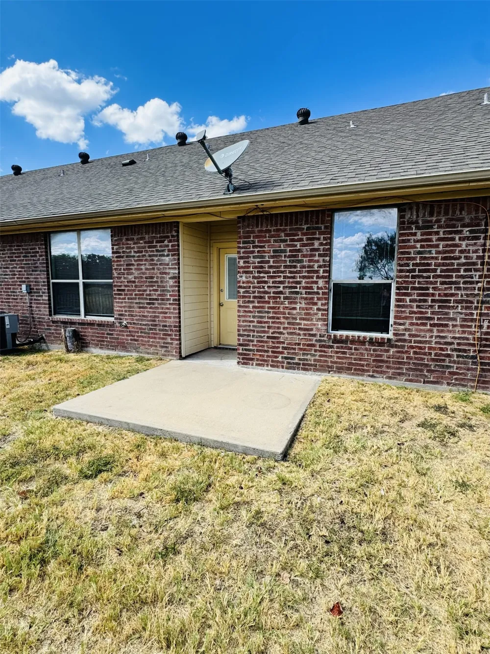 1622 Summer Hill Court Granbury, TX 76048