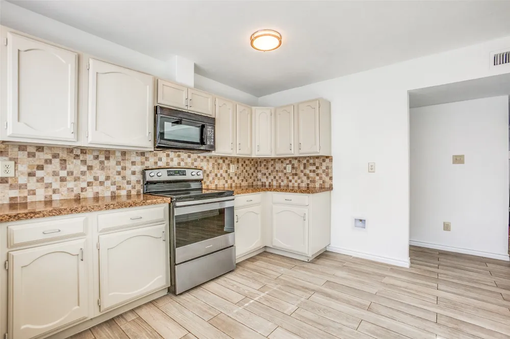 960 Lockhart Drive Plano, TX 75023