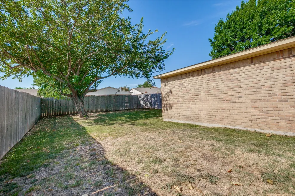960 Lockhart Drive Plano, TX 75023