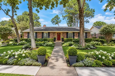 10706 Inwood Drive