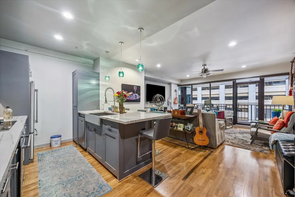 917 Main Street #506 Houston, TX 77002