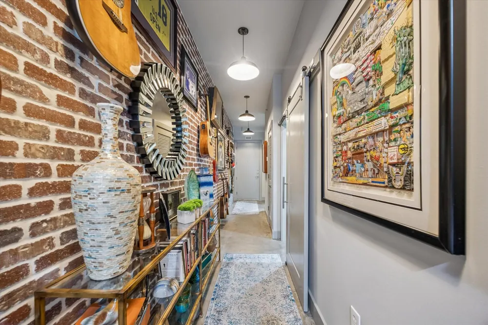 917 Main Street #506 Houston, TX 77002