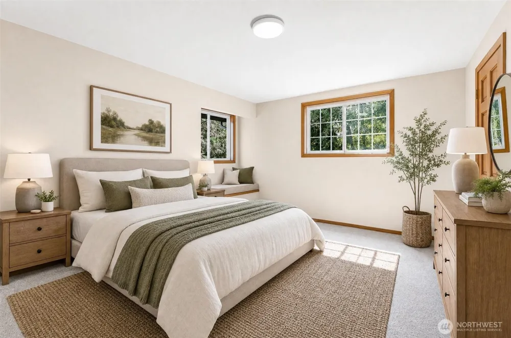 18404 W Spring Lake Drive SE Renton, WA 98058