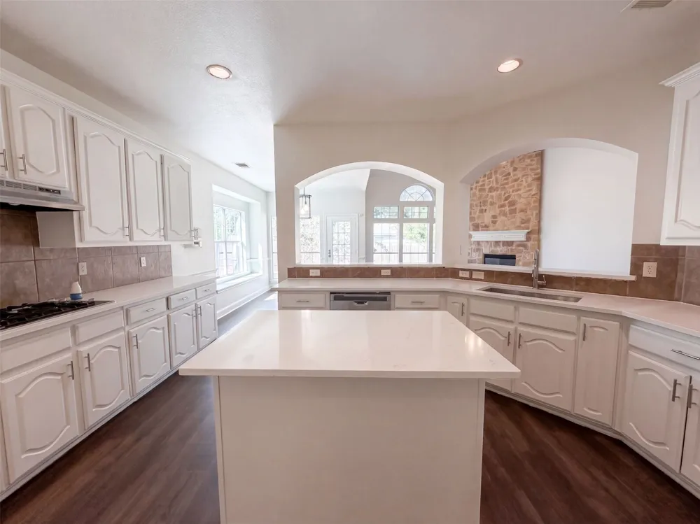 1803 High Meadow Street Glenn Heights, TX 75154