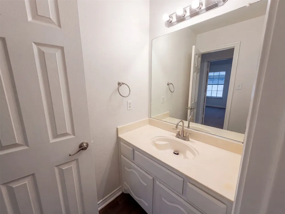1803 High Meadow Street Glenn Heights, TX 75154