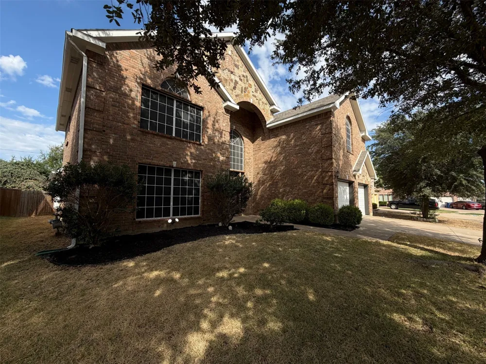 1803 High Meadow Street Glenn Heights, TX 75154