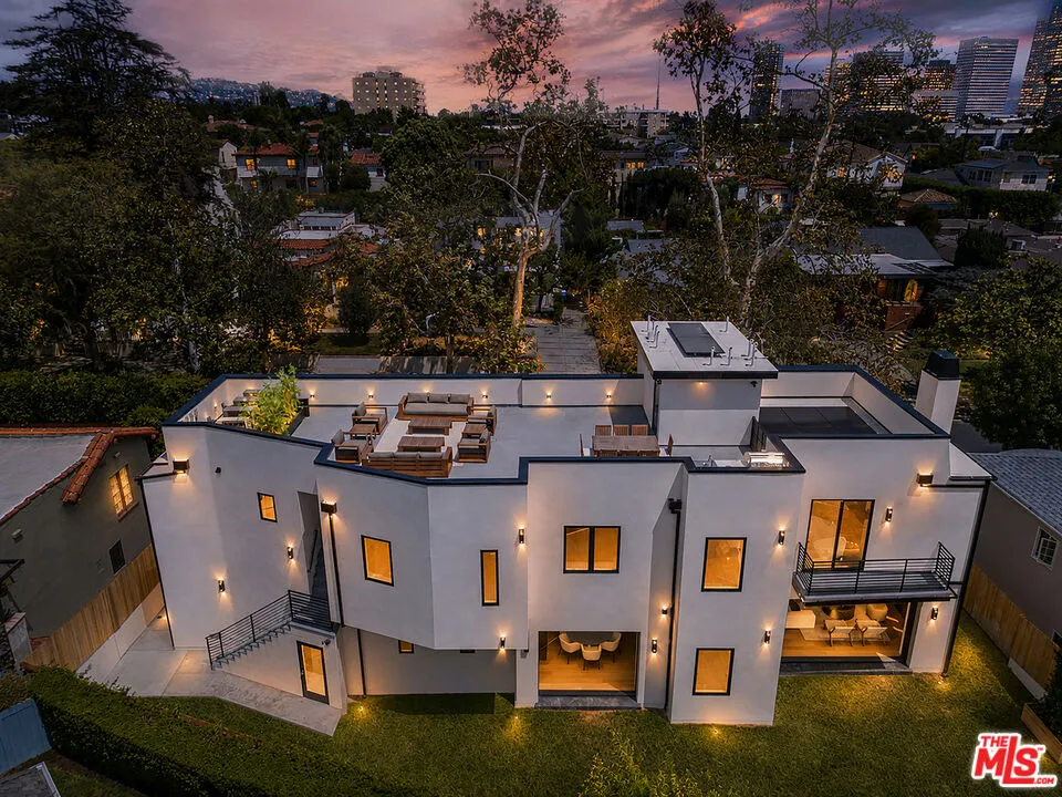 1325 Thayer Avenue Los Angeles, CA 90024