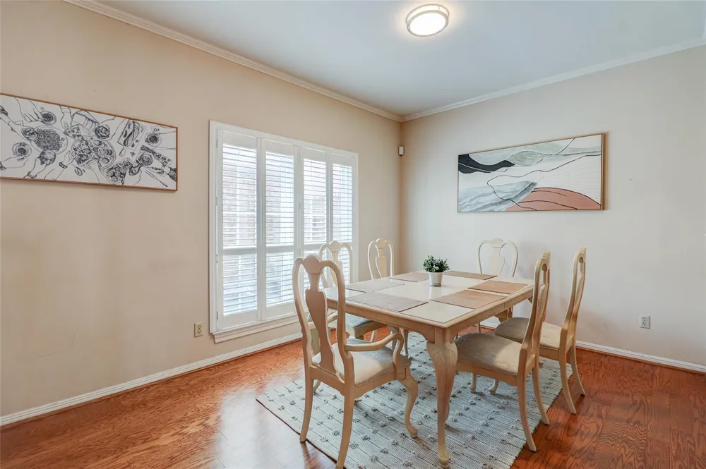 600 Wilcrest Drive #30 Houston, TX 77042