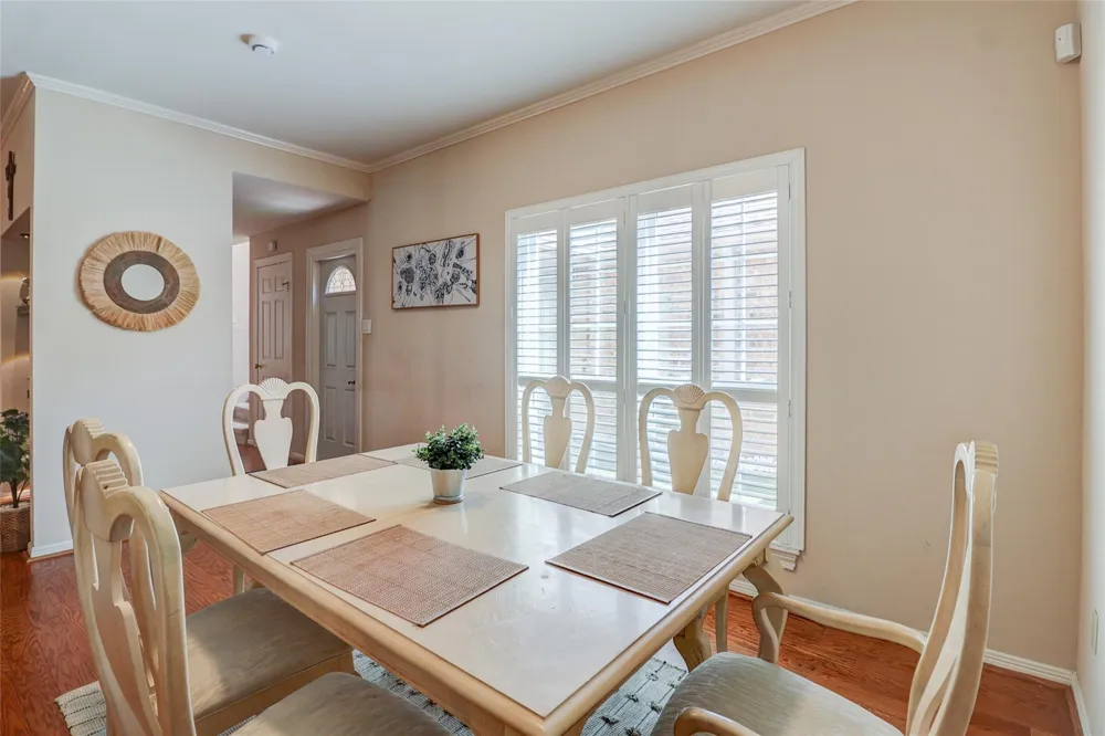 600 Wilcrest Drive #30 Houston, TX 77042