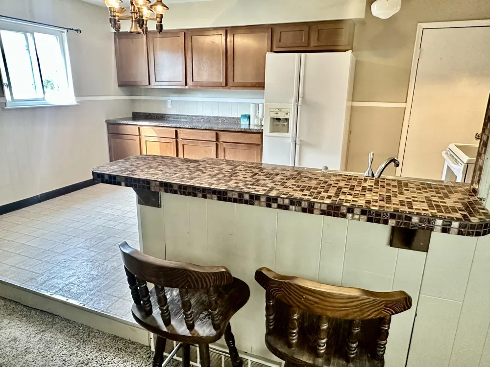 33829 Yuma Street Westland, MI 48185