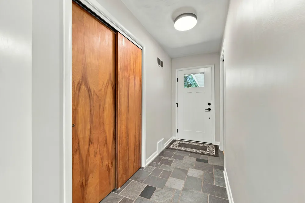 5185 S 11th Street S Kalamazoo, MI 49009