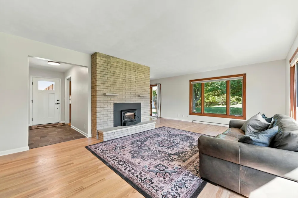 5185 S 11th Street S Kalamazoo, MI 49009