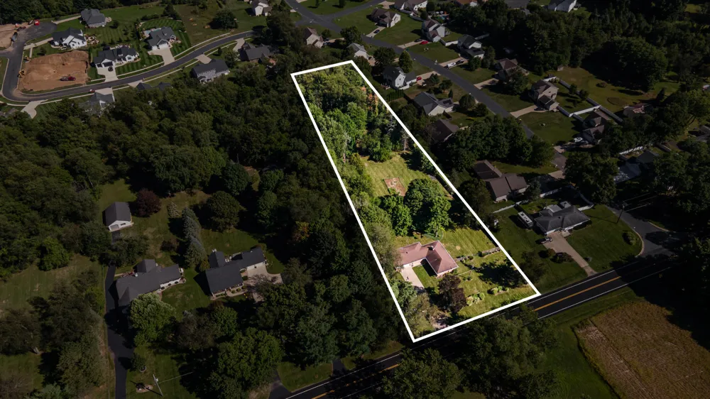 5185 S 11th Street S Kalamazoo, MI 49009