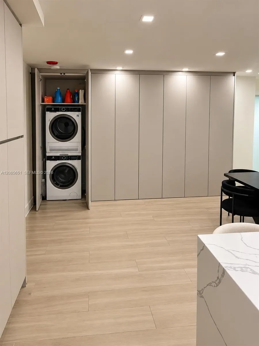 9801 Collins Ave #6E Bal Harbour, FL 33154