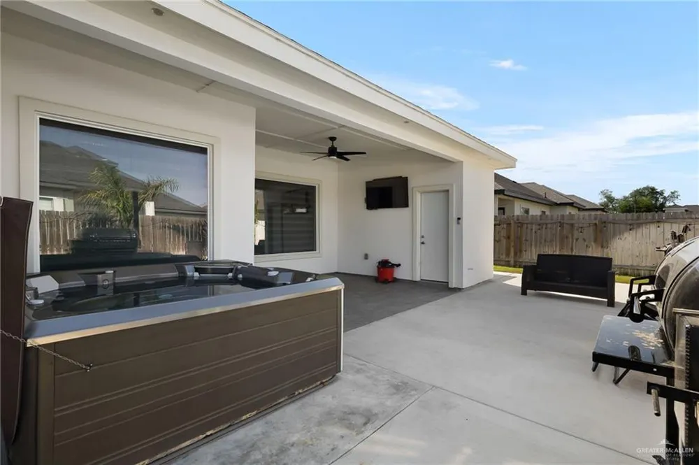 1301 Linda Street Alton, TX 78573