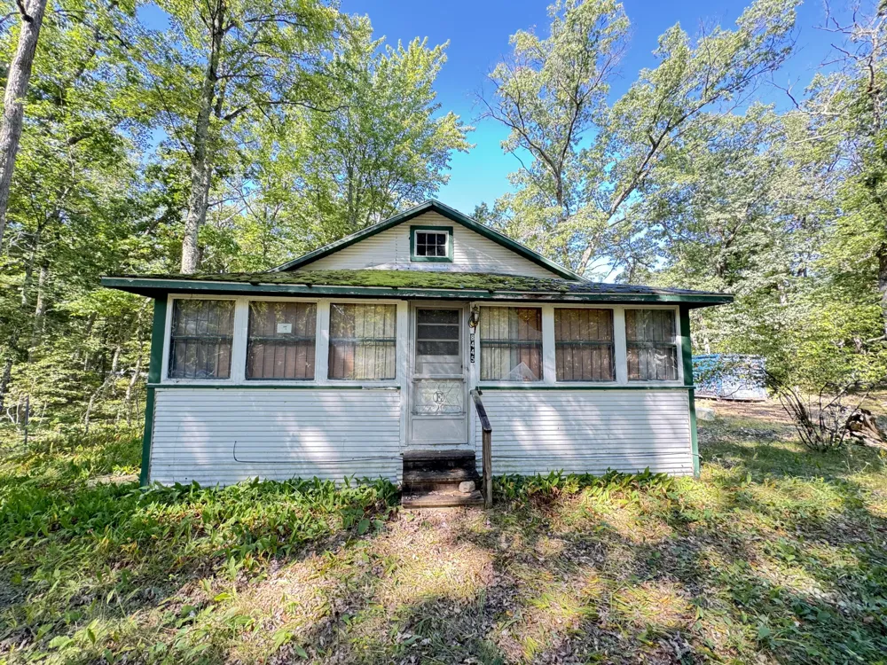8445 Ashland Avenue Merrill Township, MI 49309