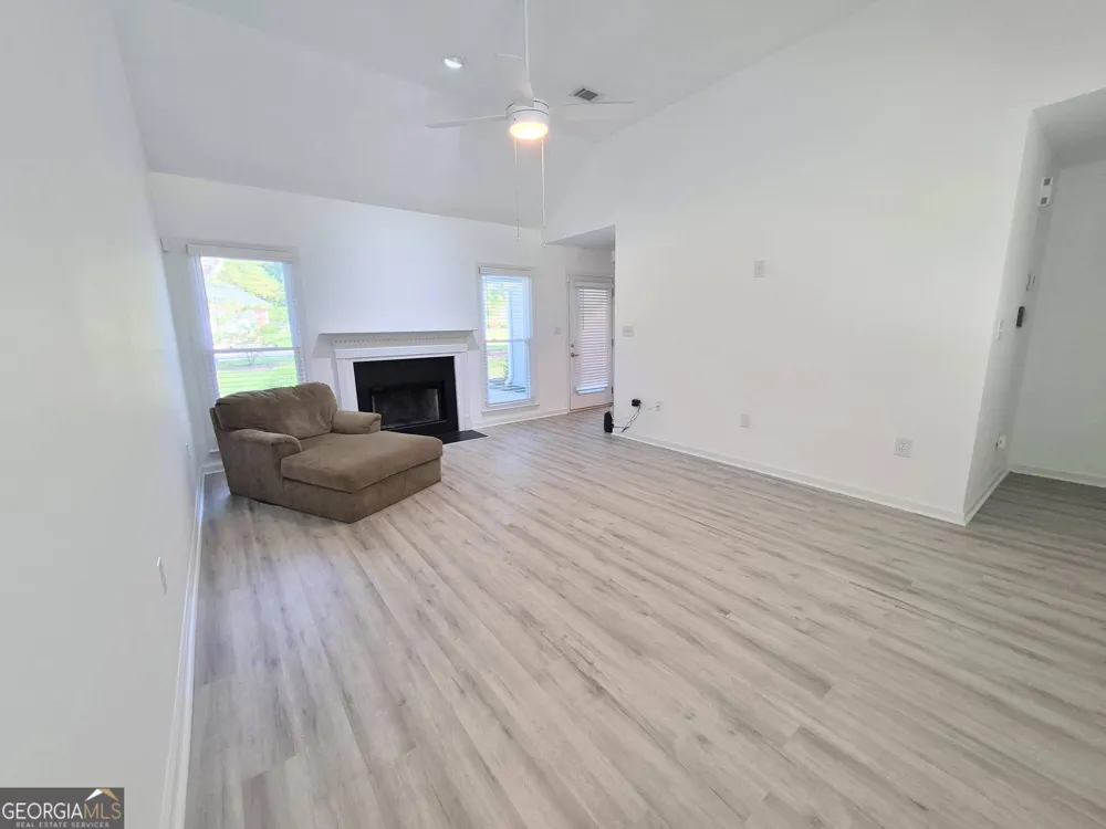 103 Meadow Creek DR Athens, GA 30605