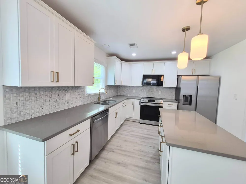 103 Meadow Creek DR Athens, GA 30605