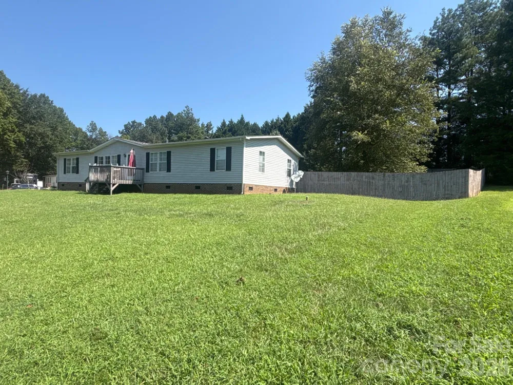 901 Grace Drive Stanley, NC 28164
