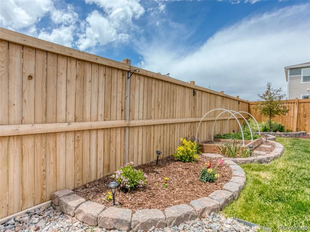 27827 E 8th Avenue Aurora, CO 80018