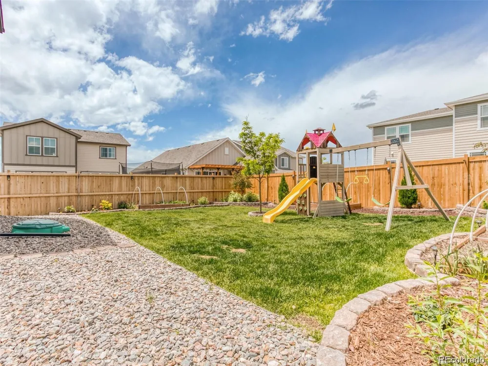 27827 E 8th Avenue Aurora, CO 80018