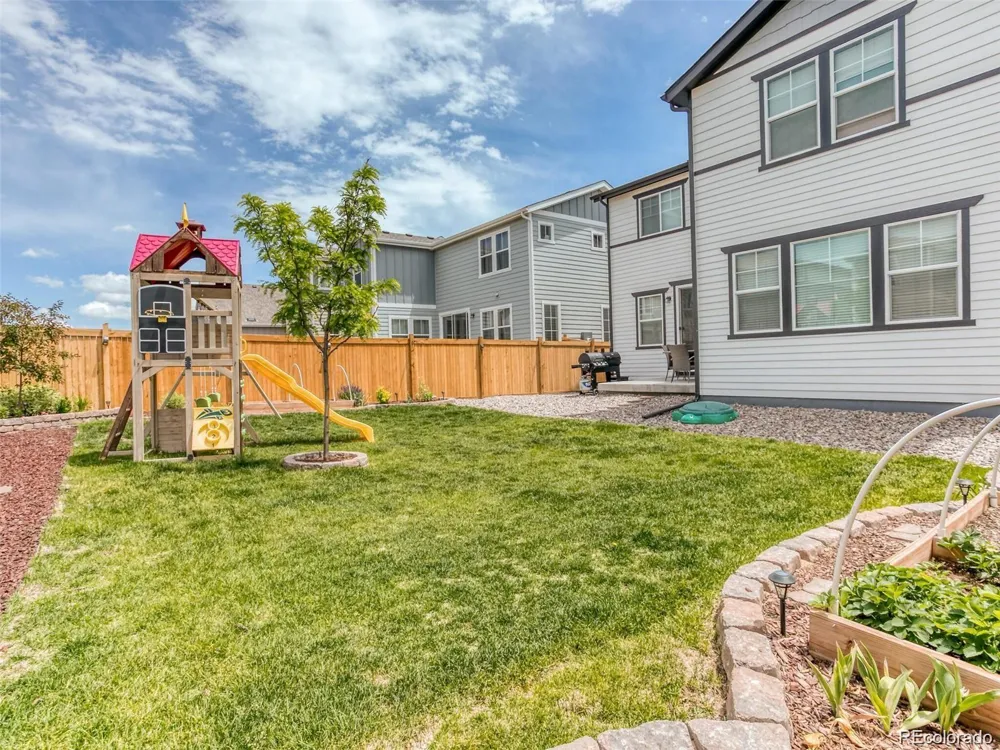 27827 E 8th Avenue Aurora, CO 80018