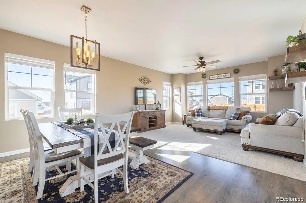 27827 E 8th Avenue Aurora, CO 80018