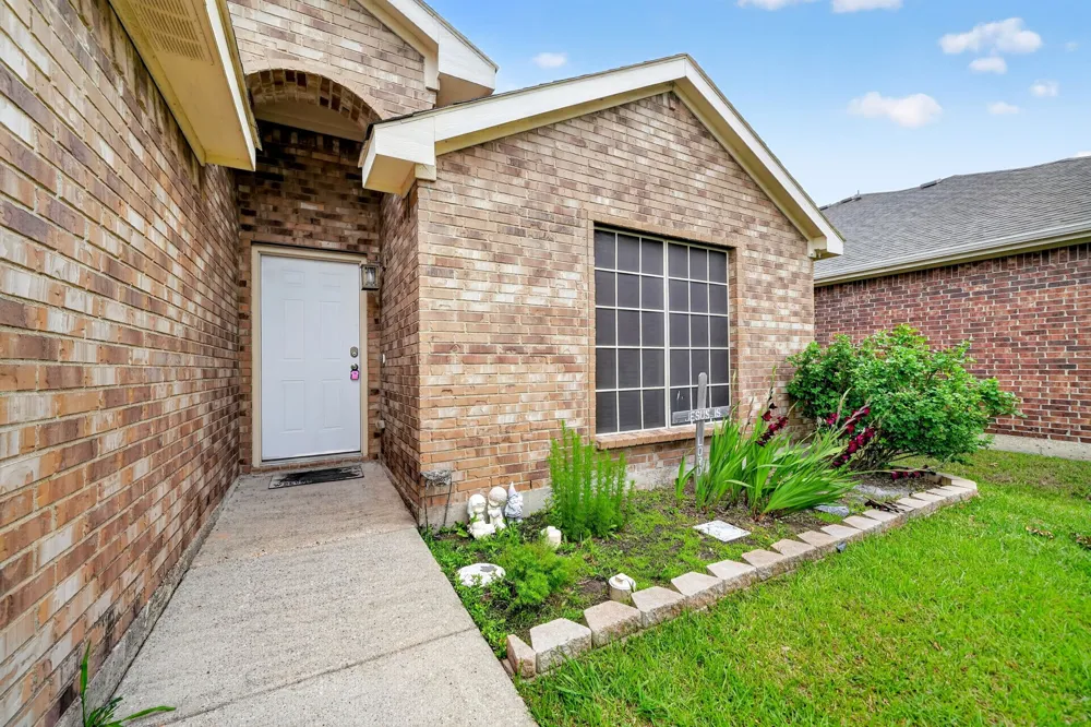 1208 Bent Tree Road Royse City, TX 75189