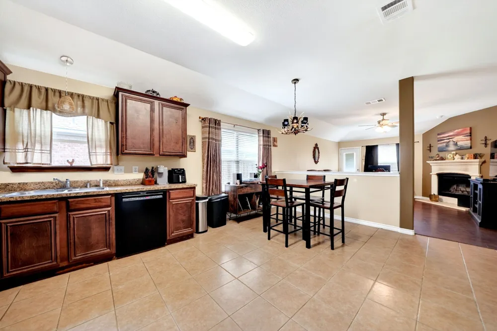1208 Bent Tree Road Royse City, TX 75189