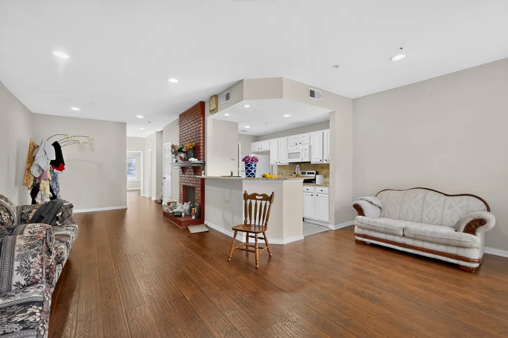 5565 Preston Oaks Road #117 Dallas, TX 75254