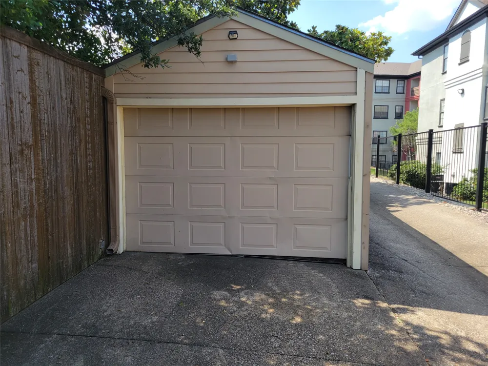 5565 Preston Oaks Road #117 Dallas, TX 75254