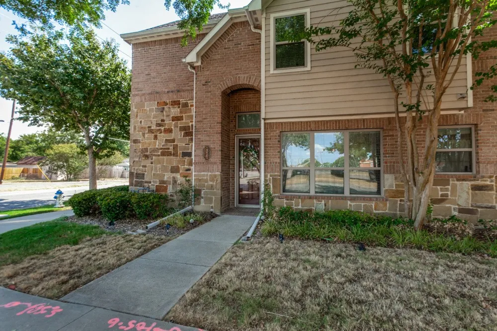 524 S Greenville Avenue Richardson, TX 75081