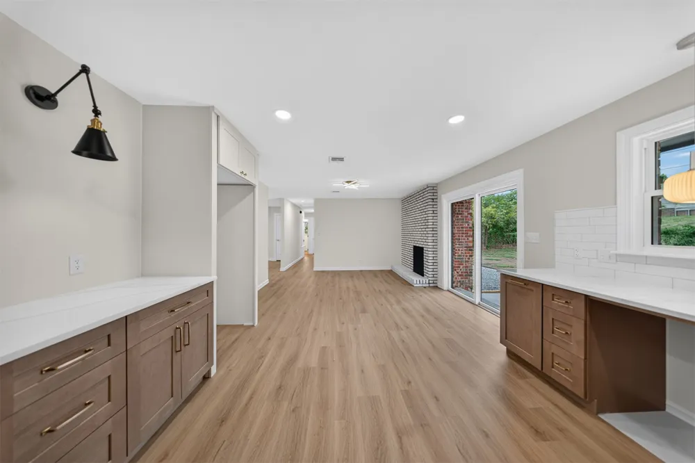 2176 S 77th East Avenue Tulsa, OK 74129