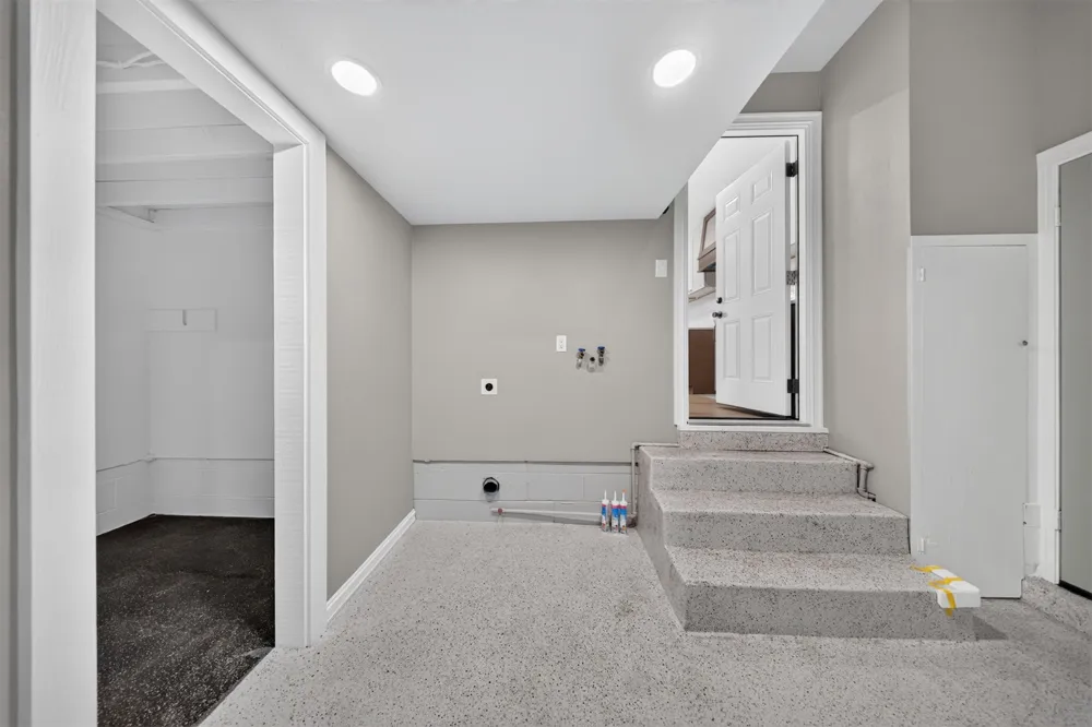 2176 S 77th East Avenue Tulsa, OK 74129