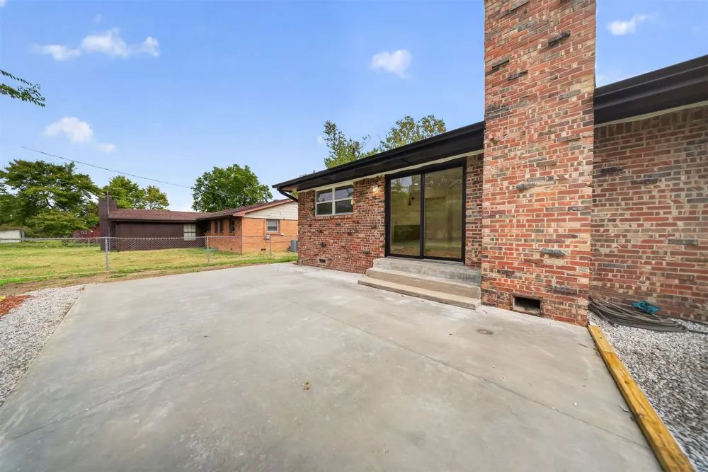 2176 S 77th East Avenue Tulsa, OK 74129