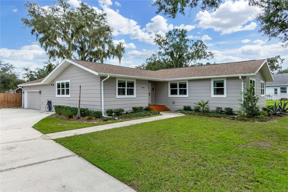 11304 LEPRECHAUN DRIVE Riverview, FL 33569