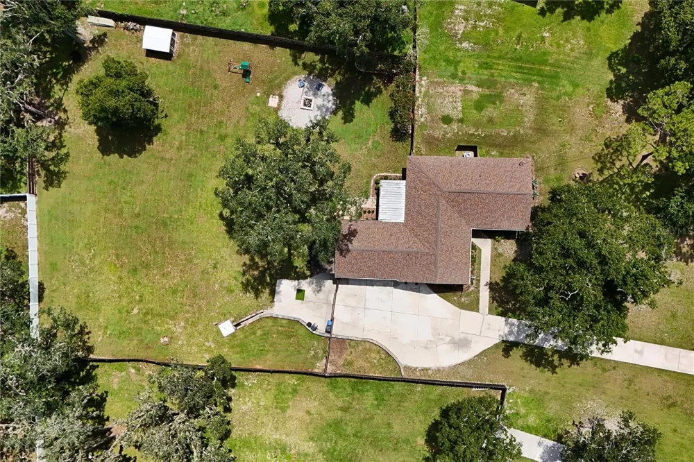 11304 LEPRECHAUN DRIVE Riverview, FL 33569