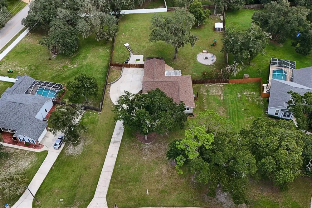 11304 LEPRECHAUN DRIVE Riverview, FL 33569