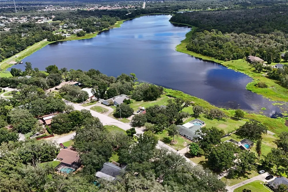 11304 LEPRECHAUN DRIVE Riverview, FL 33569
